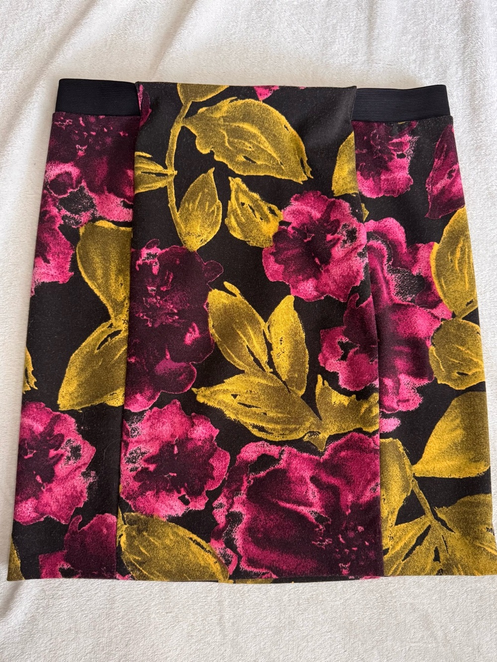 Simply Vera Wang Floral Mini Skirt